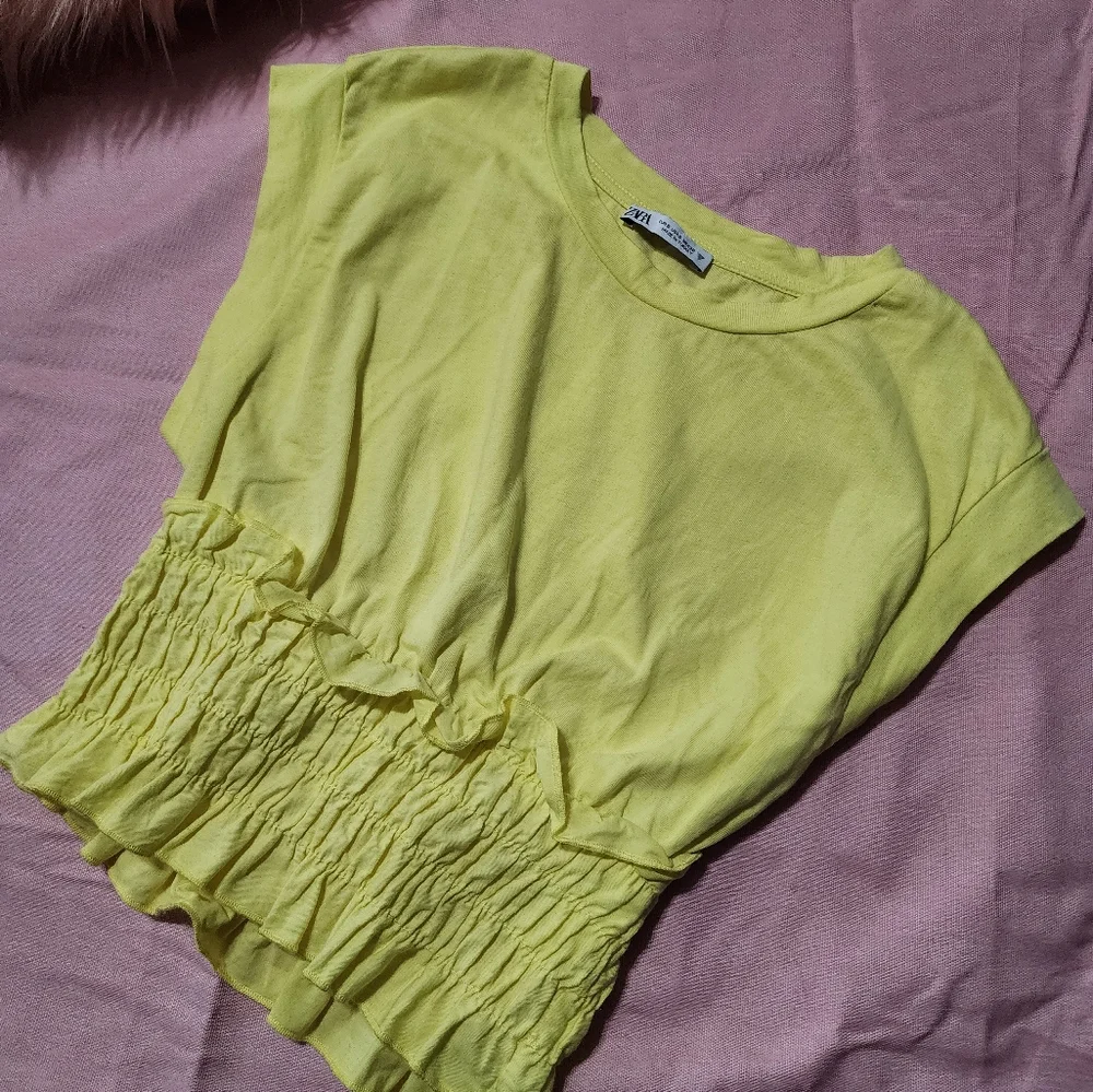 Shirt - Picture 1 of 4